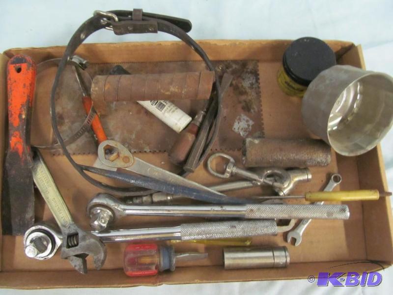 lot 172 image: Tool