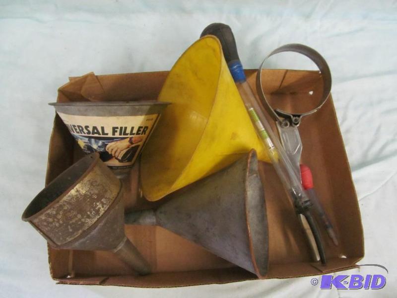 lot 178 image: Tool
