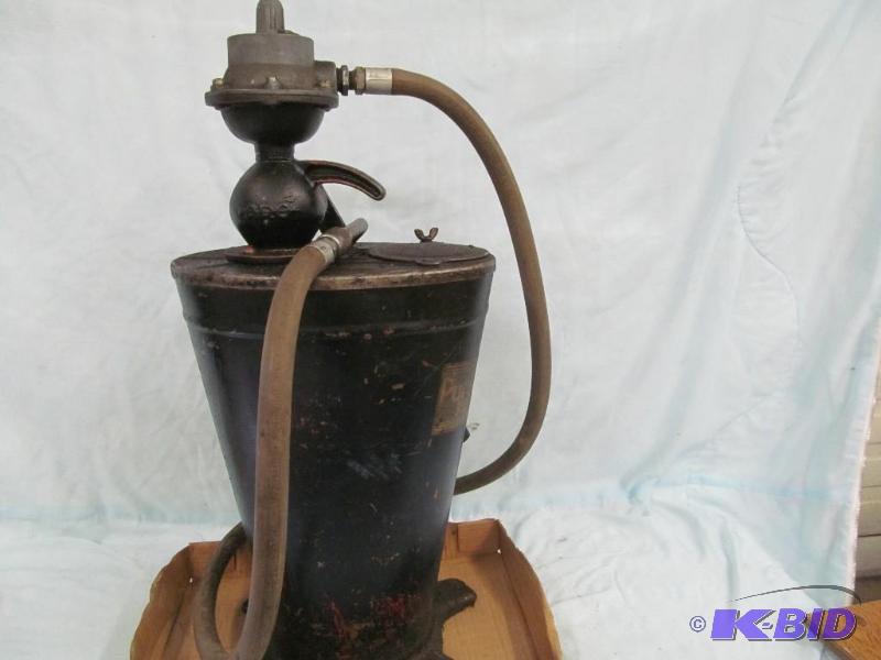 lot 210 image: Tool