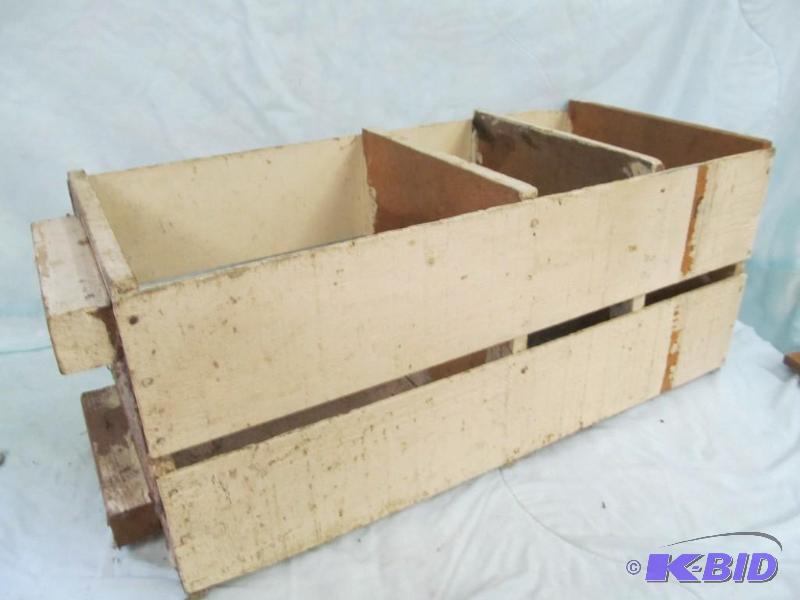 lot 216 image: Crate