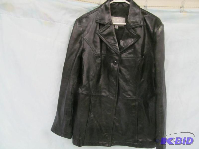 lot 219 image: Jacket