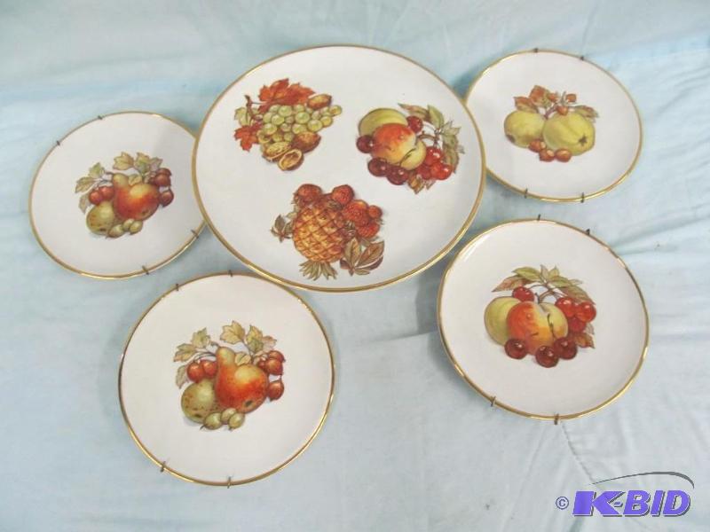 lot 252 image: Dishes