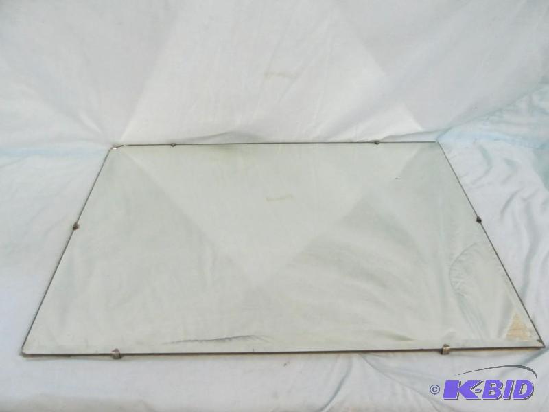 lot 264 image: Mirror