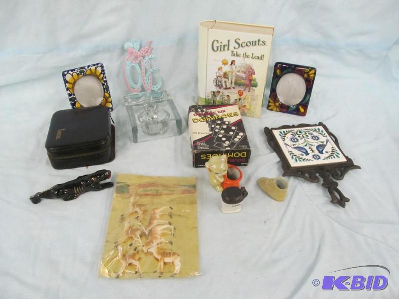 lot 27 image: Miscellaneous