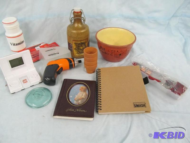 lot 35 image: Miscellaneous