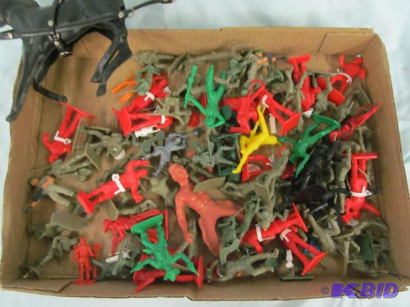 lot 57 image: Toy