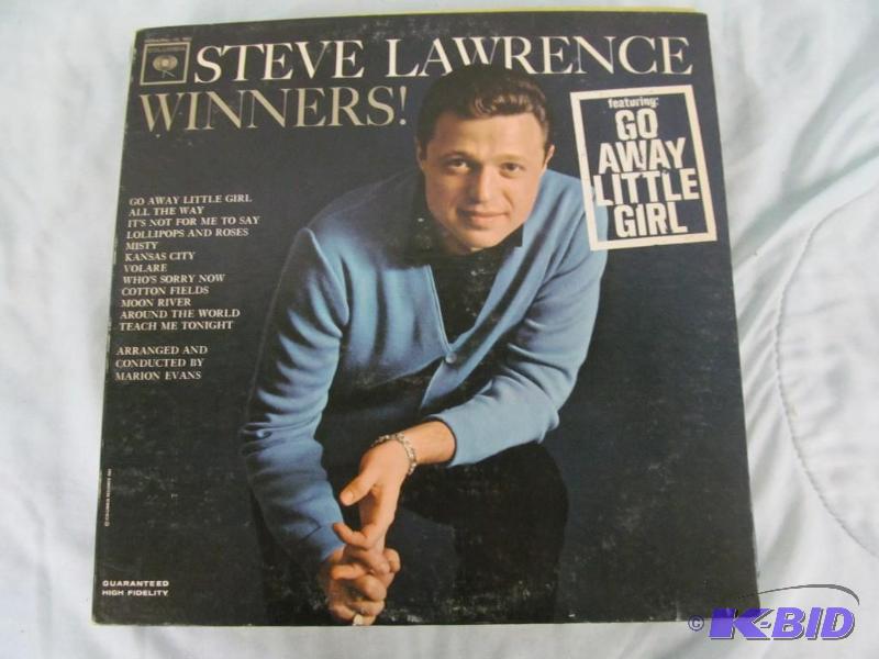 lot 61 image: Albums