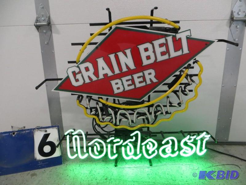 Grain&nbspBelt Nordeast. 29&quotW x 25&quot...