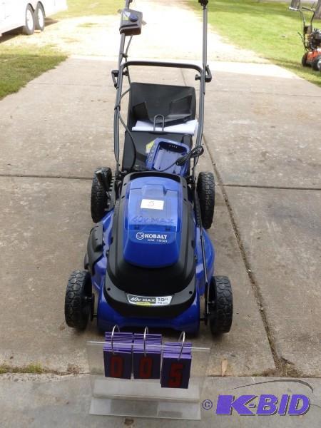 lot 5 image: Kobalt 40 volt cordless lawn mower with batte...