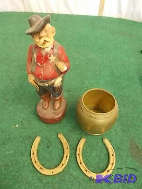 lot 11 image: 11 Inch Deputy Statue, 2 Horseshoes, Brass Po...