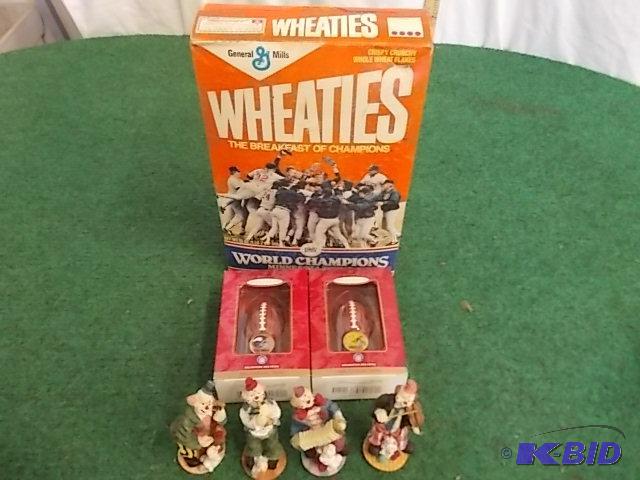 lot 28 image: Box Lot Vikings & Packer Ornaments, Clown...