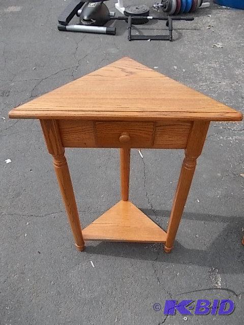 lot 67 image: Single Drawer Occasional Table 22 x 12 x 32...
