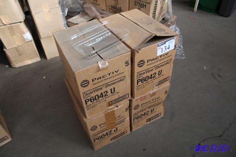 lot 134 image: Box lot of (5) Pactiv ClearView Showcake tray...