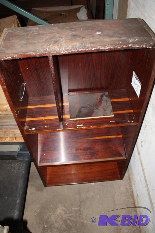 lot 152 image: Wooden shelving unit four compartments 12&q...