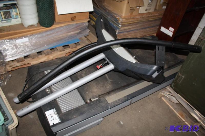 lot 153 image: NordicTrack Solaris disassembled tread mill ...