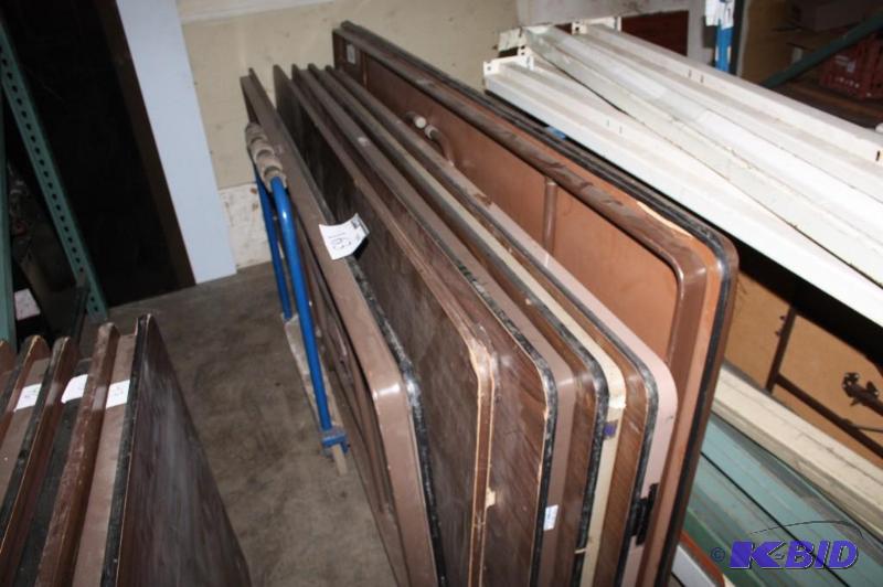 lot 165 image: Lot of (5) folding tables 30&quotx95"...