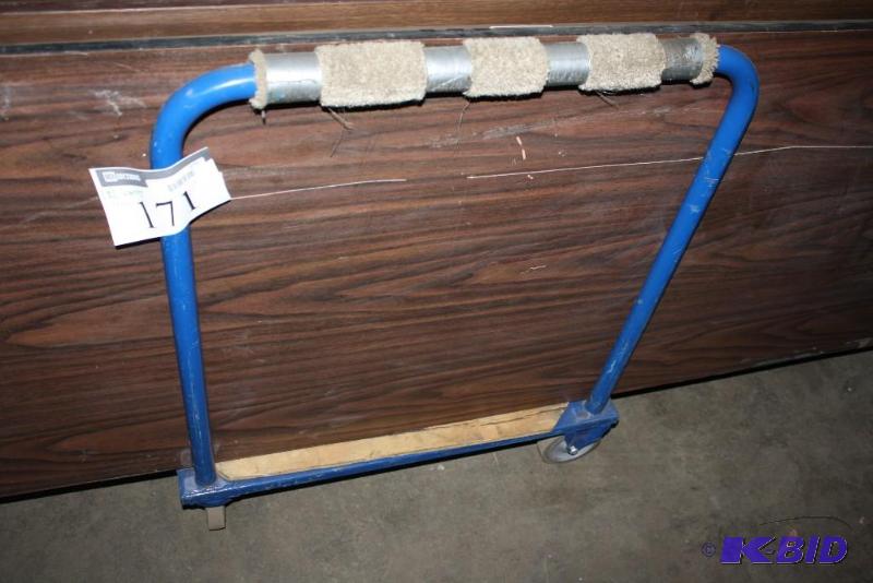 lot 171 image: Lot of (2) Table&nbspTrucks,  26&quotx...