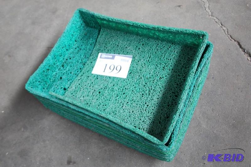 lot 199 image: Lot of (8) plastic trays. Green...