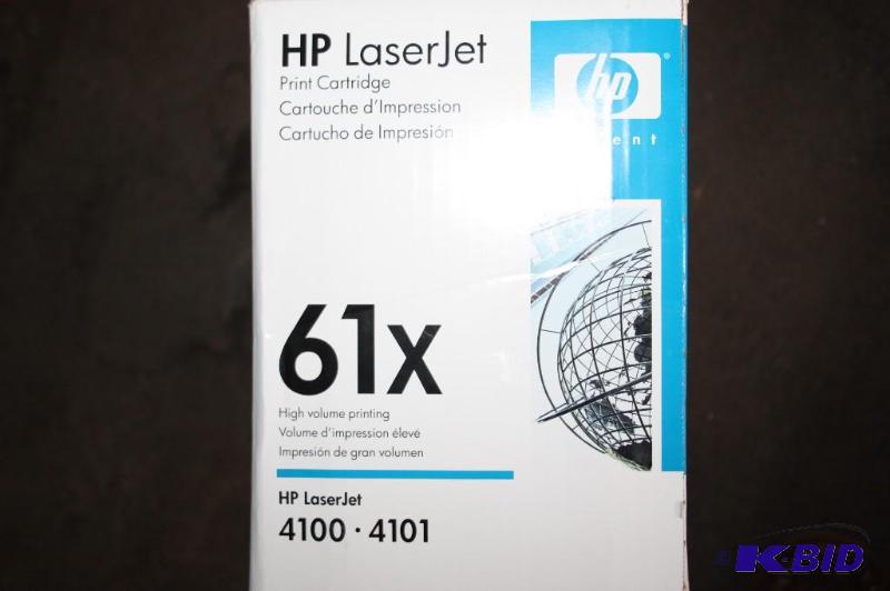 lot 240 image: Box of HP LaserJet 61x Print Cartridge for hi...