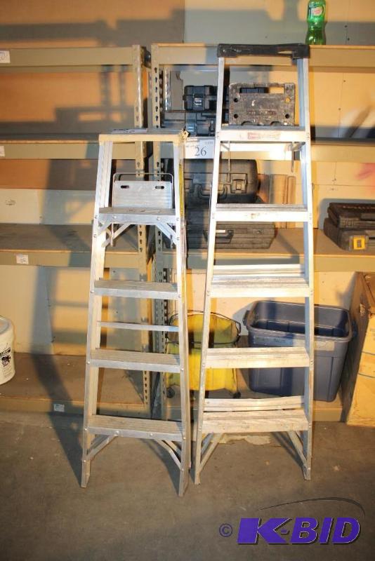 lot 25 image: Lot of (2) Metal A-frame Ladders. 50" ta...