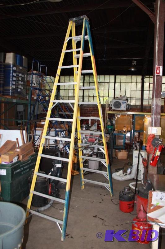 lot 278 image: 12 Foot Tall Fiberglass Step Ladder&nbspwith...