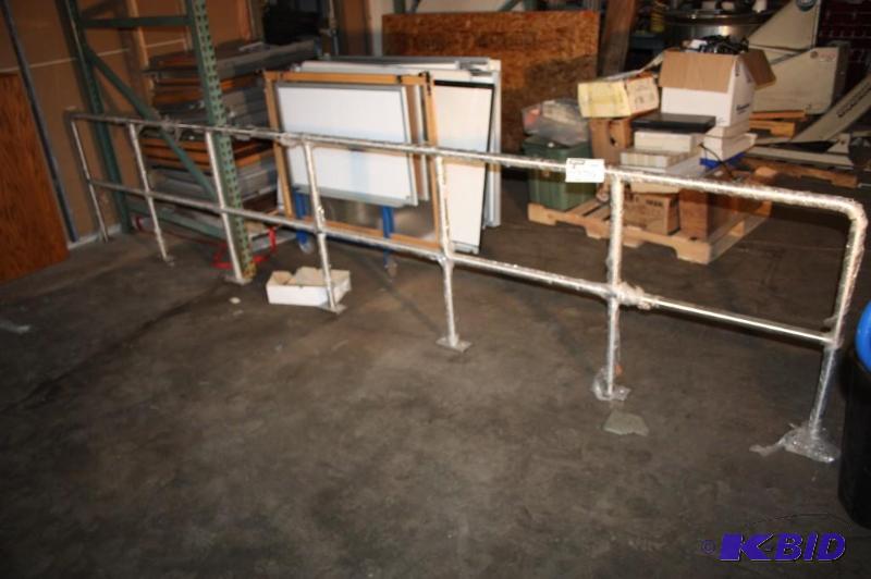 lot 279 image: Metal double-reinforced hand rail with screw ...