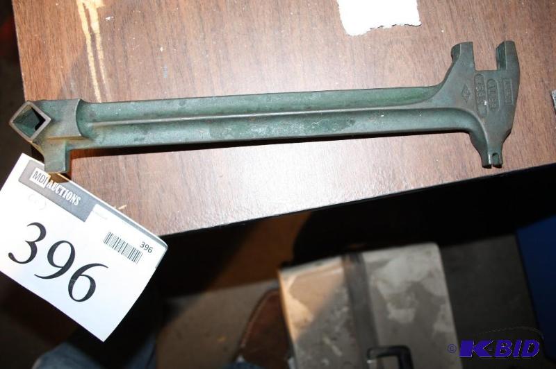 lot 396 image: Drum Bung Wrench, Offset, 15 In....