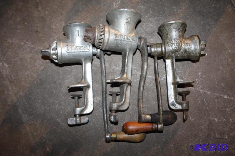 lot 452 image: Lot of (3) manual food chopper and grinder U...