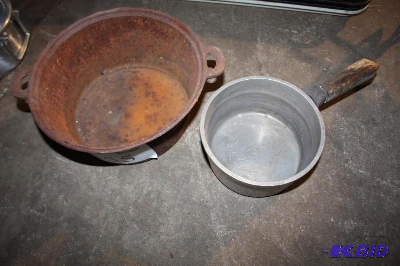 lot 455 image: Lot of (2) Including (1) Vintage Metal Pot w...