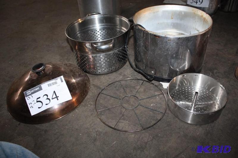 lot 534 image: Lot of (5) items including steamer hot well ...