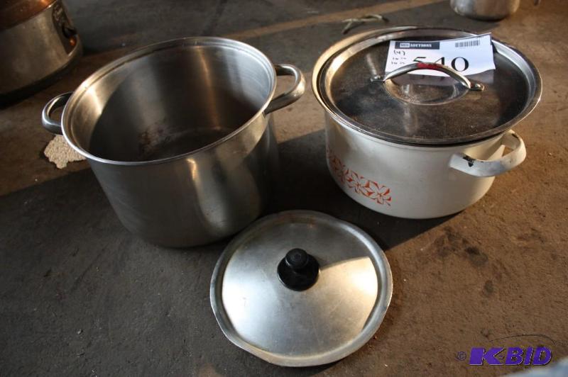 lot 540 image: Lot of (4) items 2 stock pots 10" pot ...