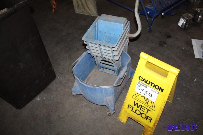 lot 559 image: Lot of (3) items mop bucket on wheels mop w...