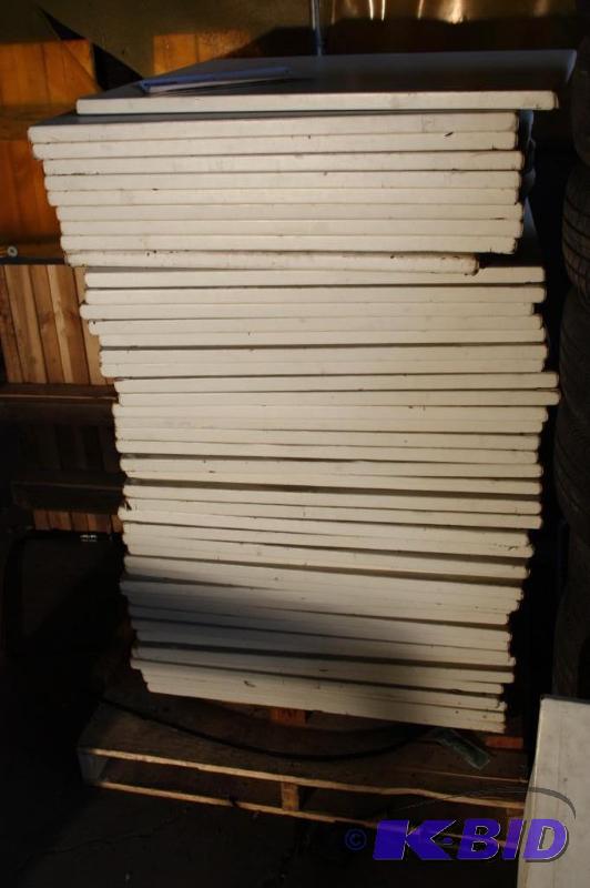 lot 600 image: Lot of (5) Tabletops, white 24&quotx32"...