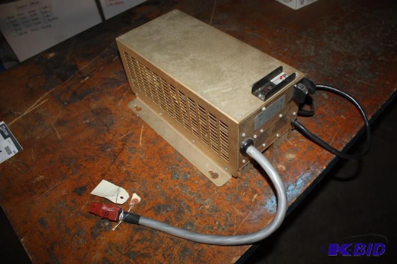 lot 630 image: Harmer Simmons Telephone Power Supply RD219...