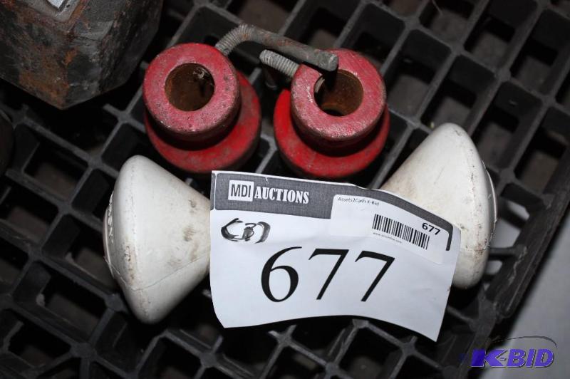 lot 677 image: White weight red connected knobs....