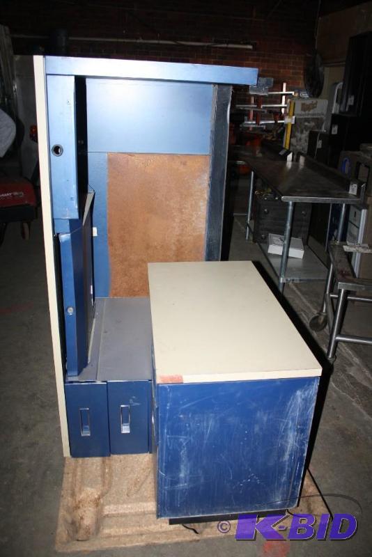 lot 77 image: Lot of (3) metal cabinet, desk, and filing ca...