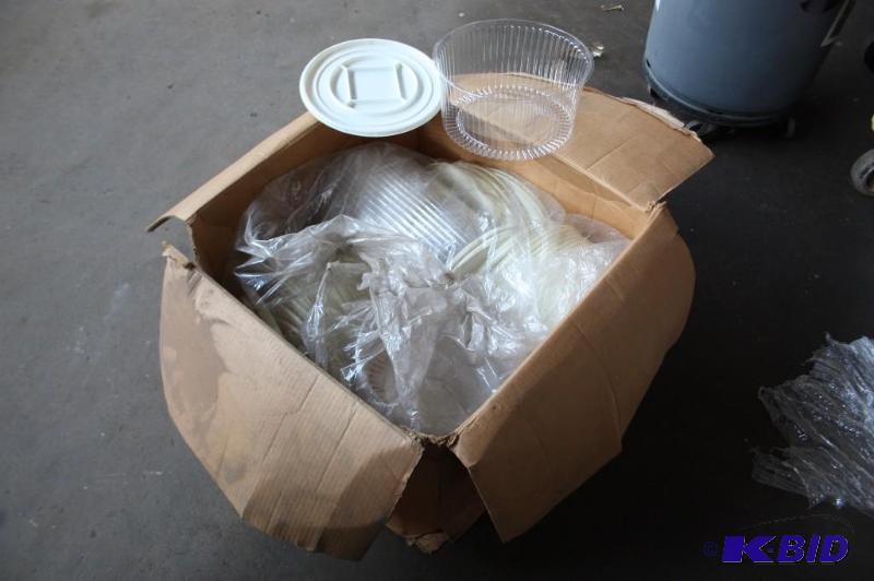 lot 96 image: Box lot of cakepie containers plastic both...