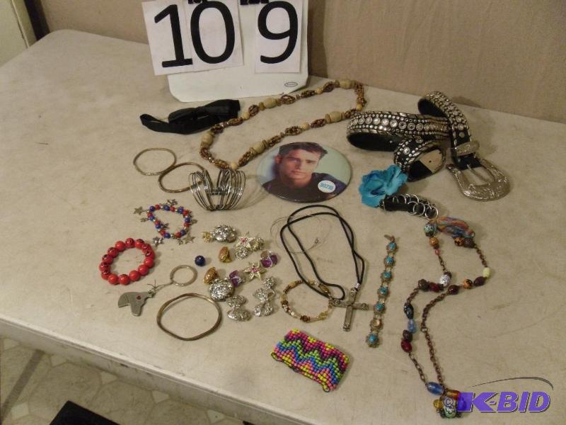 lot 109 image: Large Collector 90210 Button, Jewelry, Bling ...