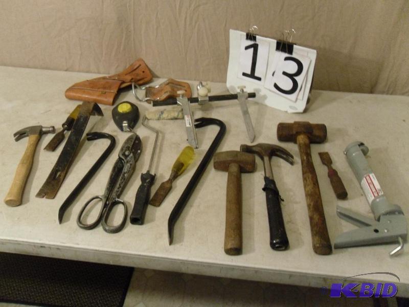 lot 13 image: Hammers, Crow Bars, Snips, Toolbelt Pouches, ...