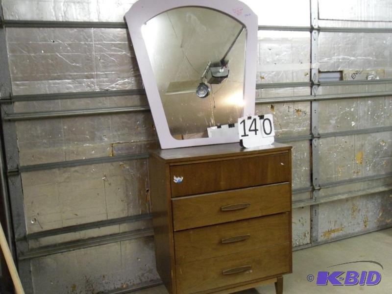 lot 140 image: Wood 4 Drawer Dresser (laminate top) and Larg...