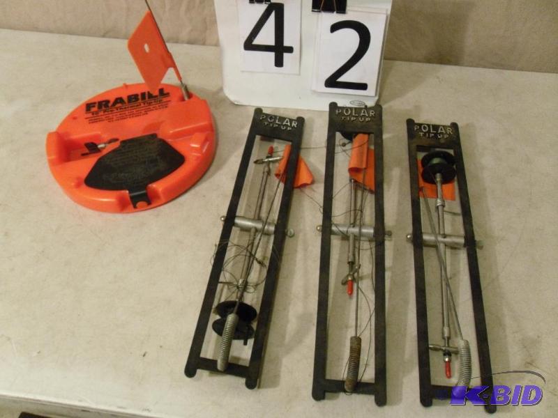 lot 42 image: Lot of 4 Assorted Tip Ups....