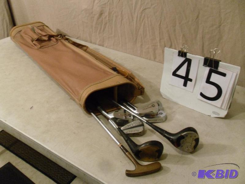 lot 45 image: Lot of Golf Clubs. Mostly Spalding. Woods loo...
