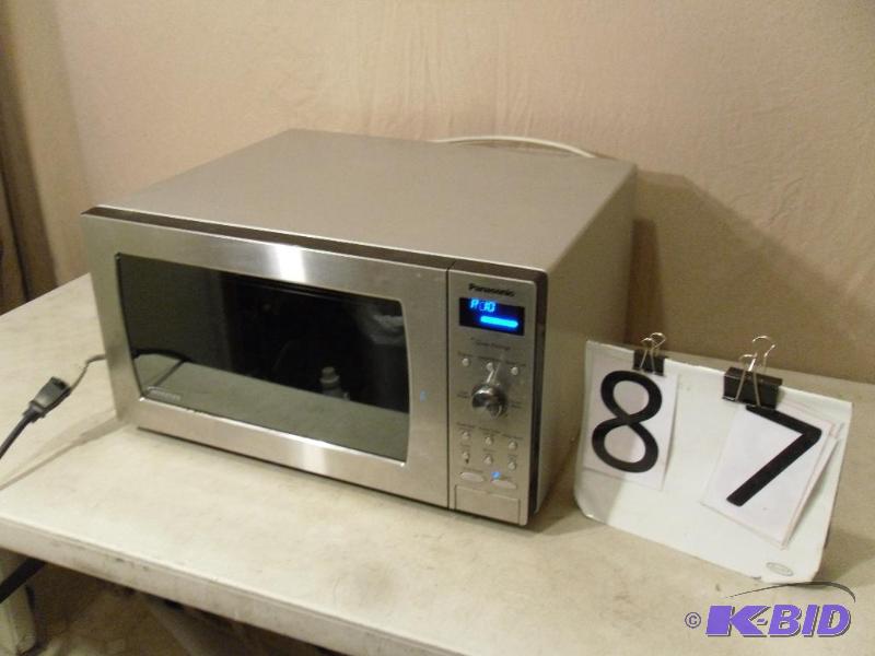 lot 87 image: Large Panasonic Inverter The Genius Prestige ...