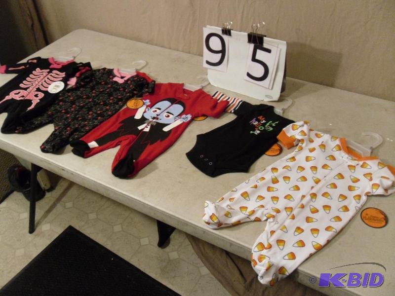 lot 95 image: Lot of 5 New Newborn Halloween Outfits....