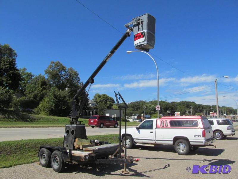 Stand-Alone Gas Hydrolic Bucket Lift