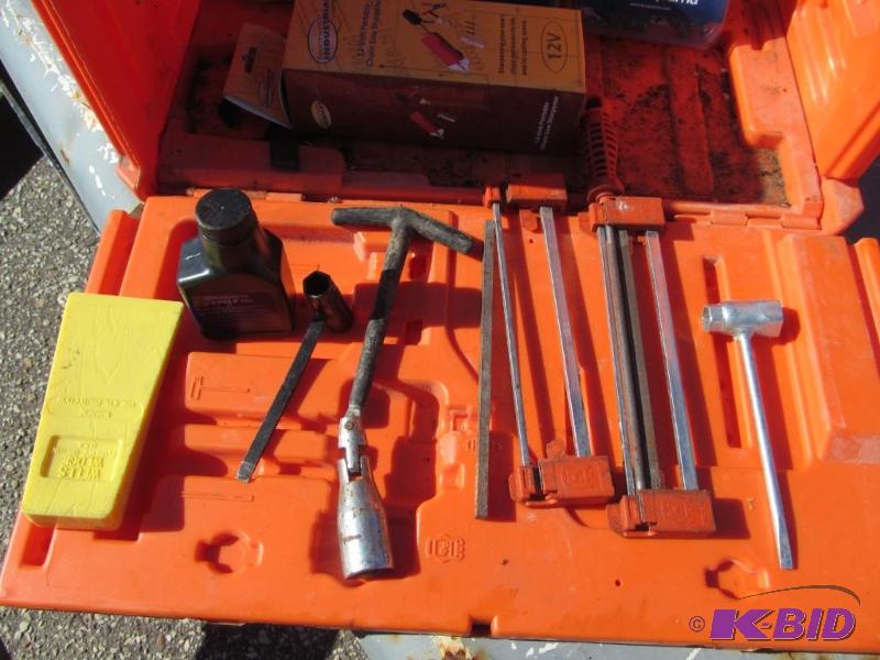 Husqvarna Accessory Box with 3 new 18 chains