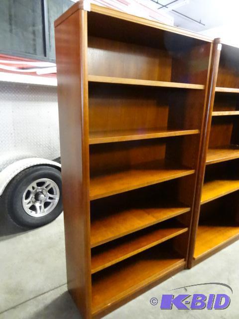 Wood book shelf. 5 adjustable shelves. 36 x 1...