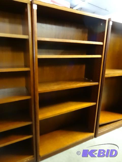 Wood book shelf. 5 adjustable shelves. 36 x 1...