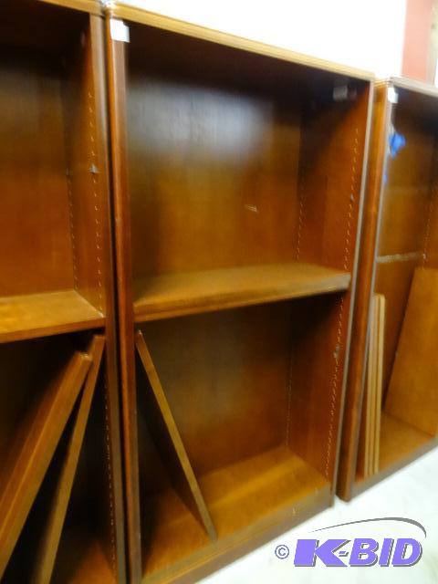 Wood book shelf. 5 adjustable shelves. 36 x 1...