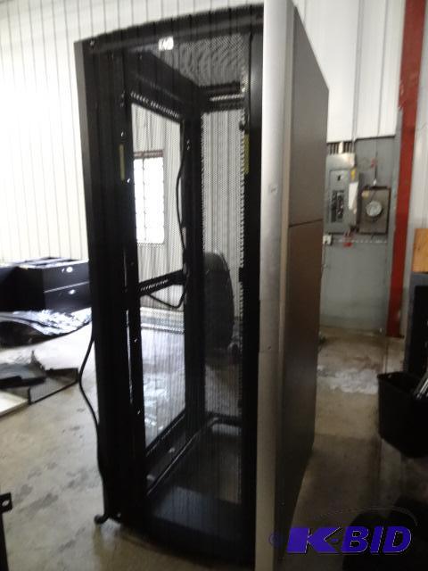 HP server cabinet. 31 x 39 x 79. Missing left...